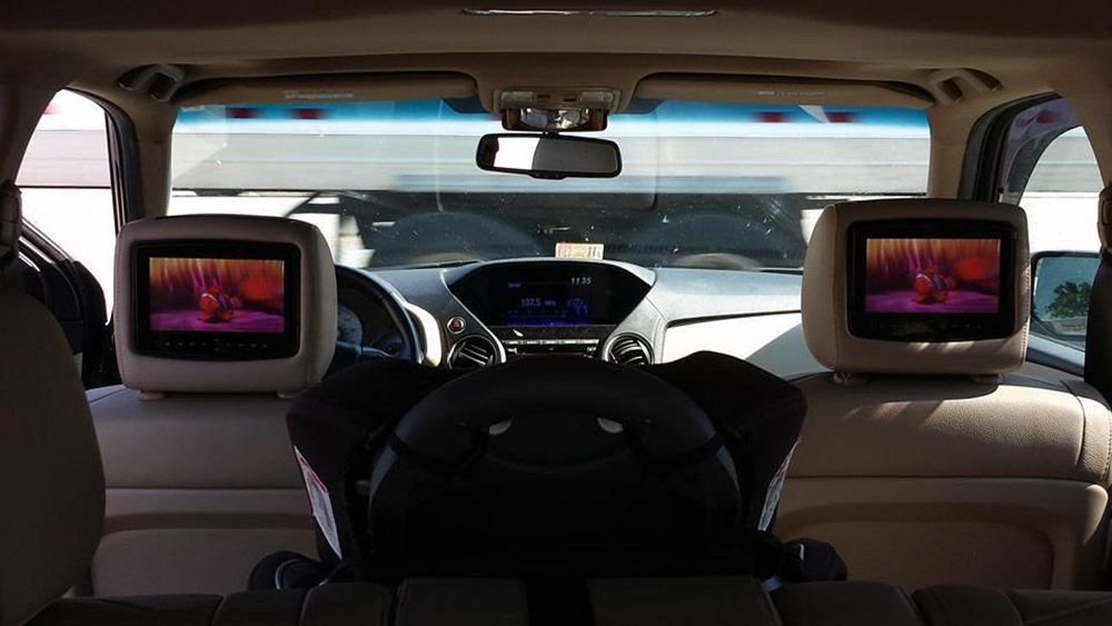 Photo or Bryant Radio custom van install interior