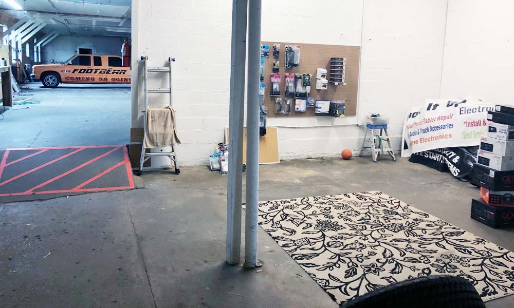 Hook it up install bay exterior